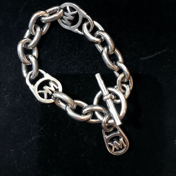 Michael Kors silver tone bracelet - Picture 1 of 3